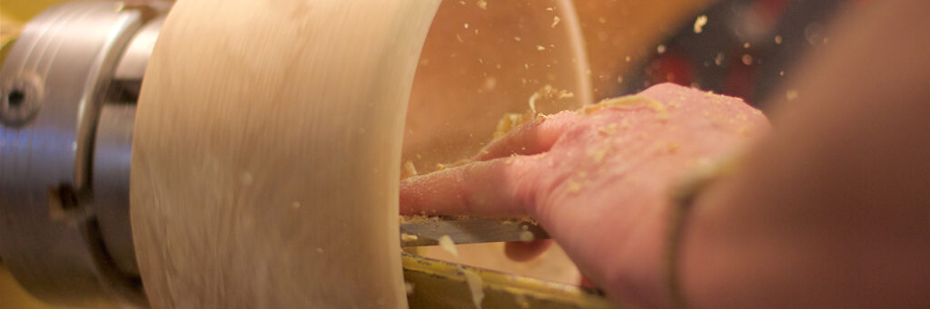 turning a bowl on a lathe